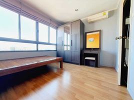 1 Bedroom Condo for sale at Lumpini Place Pinklao 1, Arun Ammarin