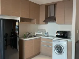 คอนโด 1 ห้องนอน ให้เช่า ในโครงการ ดิ เอ็มโพริโอ เพลส, คลองตัน