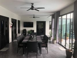 4 Schlafzimmer Villa zu verkaufen in Cha-Am, Phetchaburi, Na Yang