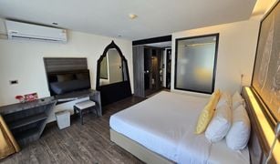 Кондо, Студия на продажу в Карон, Пхукет The Beach Heights Resort