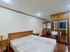 3 Bedroom Apartment for rent at Le Premier 2, Khlong Tan Nuea