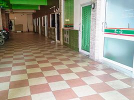 41 Schlafzimmer Wohnung zu verkaufen im Thip Thara Apaerment , Bang Pakok