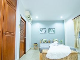 4 спален Дом в аренду в Nirvana Pool Villa 2, Nong Prue, Паттайя