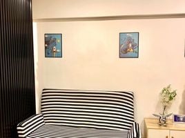 Studio Condo for rent at Pathumwan Place, Wang Mai