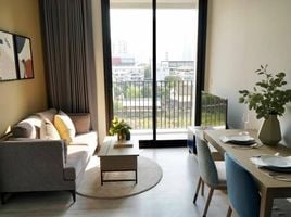 1 Schlafzimmer Appartement zu vermieten im XT Ekkamai, Khlong Tan Nuea