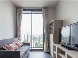 1 Schlafzimmer Wohnung zu vermieten im Edge Sukhumvit 23, Khlong Toei Nuea