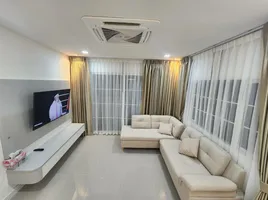 4 Schlafzimmer Haus zu vermieten im Golden Neo Sukhumvit Lasalle, Samrong Nuea, Mueang Samut Prakan