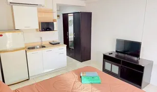 Studio Wohnung zu verkaufen in Nong Prue, Pattaya Rimhat Condominium