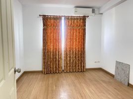 2 Schlafzimmer Wohnung zu verkaufen im Supalai Park Khaerai - Ngamwongwan, Bang Kraso, Mueang Nonthaburi