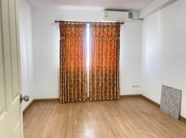 2 Schlafzimmer Wohnung zu verkaufen im Supalai Park Khaerai - Ngamwongwan, Bang Kraso, Mueang Nonthaburi, Nonthaburi