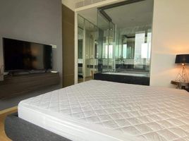 1 Bedroom Condo for rent at Saladaeng One, Si Lom