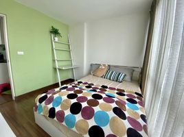 2 Schlafzimmer Wohnung zu vermieten im D65 Condominium, Phra Khanong Nuea