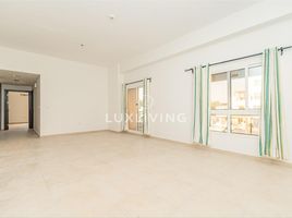 2 Bedroom Apartment for sale at Al Ramth 41, Al Ramth