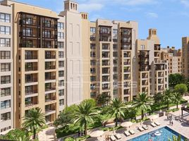 1 बेडरूम अपार्टमेंट for sale at Lamaa, Madinat Jumeirah Living, उम्म सुकीम