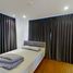 2 Bedroom Apartment for rent at Sompob House, Bang Lamphu Lang
