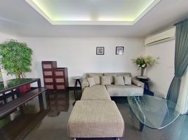 2 Schlafzimmer Wohnung zu vermieten im Baan Na Varang, Lumphini