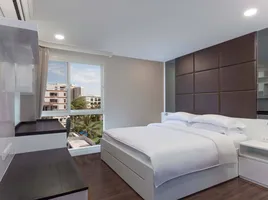 2 Schlafzimmer Wohnung zu vermieten im AASHIANA Sukhumvit 26, Khlong Tan, Khlong Toei