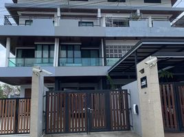 4 Bedroom Townhouse for sale in Hat Yai, Songkhla, Kho Hong, Hat Yai