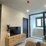1 Bedroom Condo for rent at XT Huaikhwang, Din Daeng, Din Daeng