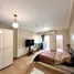 Studio Apartment for rent at Supalai Park Ekkamai-Thonglor, Bang Kapi, Huai Khwang, Bangkok