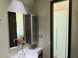 1 Bedroom Apartment for rent at Sky Walk Residences, Phra Khanong Nuea