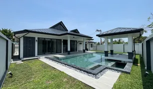 Вилла, 4 спальни на продажу в Thep Krasattri, Пхукет Orchid Lane Residence