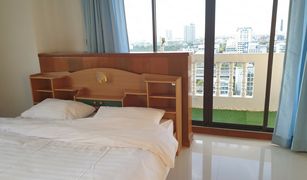 2 Bedrooms Condo for sale in Khlong Tan Nuea, Bangkok J.C. Tower