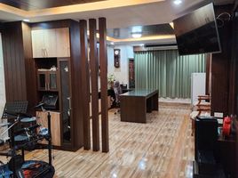 3 Bedroom Whole Building for sale in Surat Thani, Talat, Mueang Surat Thani, Surat Thani