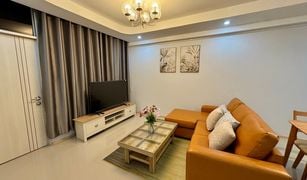 2 Bedrooms Condo for sale in Huai Khwang, Bangkok Siam Condominium