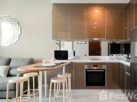 1 Bedroom Condo for sale at Menam Residences, Wat Phraya Krai