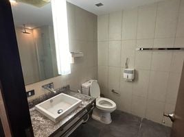 2 Bedroom Condo for sale at Quad Silom, Si Lom, Bang Rak
