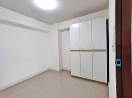 2 Schlafzimmer Appartement zu verkaufen im Baan Kritsadakorn, Phlapphla