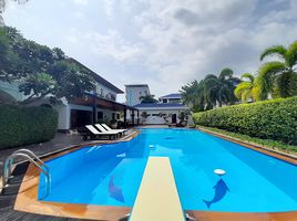 5 Bedroom Villa for sale in Hua Hin Beach, Hua Hin City, Hua Hin City