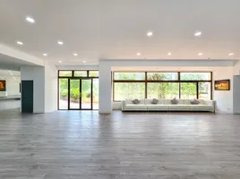 645 SqM Office for sale at Jomtien Beach Paradise, Nong Prue