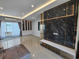 4 Schlafzimmer Villa zu verkaufen im Golden Neo 2 Ladprao-Kaset Nawamin, Khlong Kum