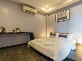 16 Bedroom Hotel for sale in Asok BTS, Khlong Toei, Khlong Toei