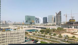 1 Habitación Apartamento en venta en Blue Towers, Abu Dhabi Burooj Views