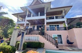 3 bedroom Villa for sale in Phuket, Thailand