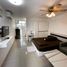 1 Schlafzimmer Wohnung zu verkaufen im New Village Condominium, Surasak, Si Racha