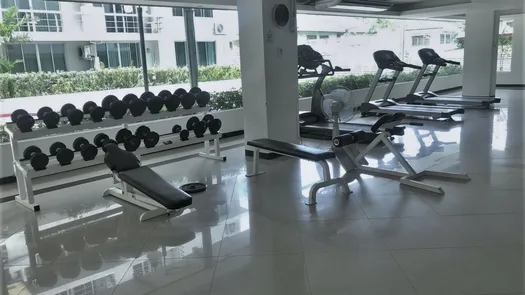 Photo 2 of the Fitnessstudio at The Waterford Sukhumvit 50