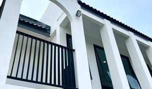 3 Schlafzimmern Reihenhaus zu verkaufen in Anusawari, Bangkok 