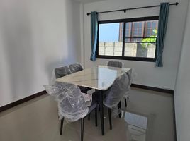 4 Bedroom Villa for rent in Chai Sathan, Saraphi, Chai Sathan