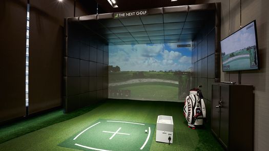 사진들 4 of the Golf Simulator at The Esse Sukhumvit 36