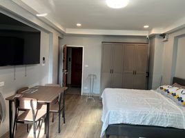 Studio Wohnung zu verkaufen im Patong Condotel, Patong