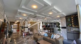 Penthouse for Rent in Toul Tompong中可用单位