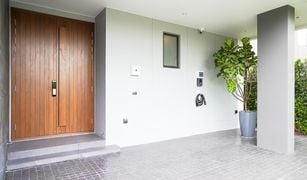3 Schlafzimmern Haus zu verkaufen in Saphan Sung, Bangkok The Gentry Cultivar Rama 9