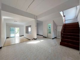 3 Bedroom Villa for sale at Phattharawan Village, Lahan