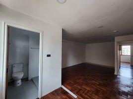 在Sribumpen Condo Home出售的3 卧室 公寓, Chong Nonsi