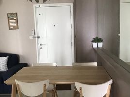 2 спален Кондо в аренду в Aspire Sukhumvit 48, Phra Khanong