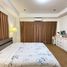 4 Schlafzimmer Reihenhaus zu vermieten in Sam Sen Nok, Huai Khwang, Sam Sen Nok